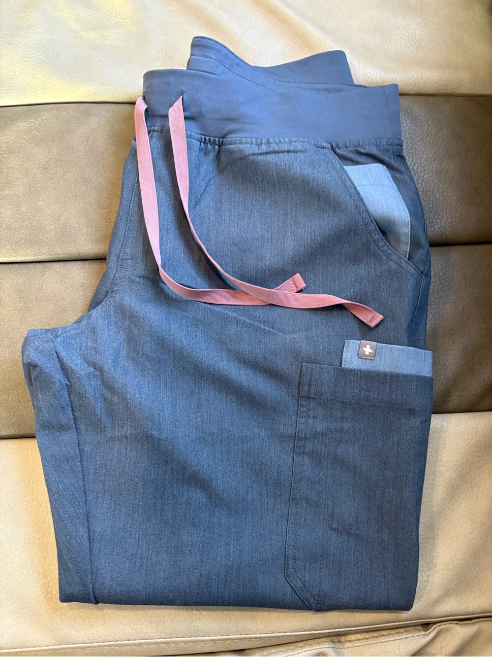 Figs Yola pants in Heather Denim